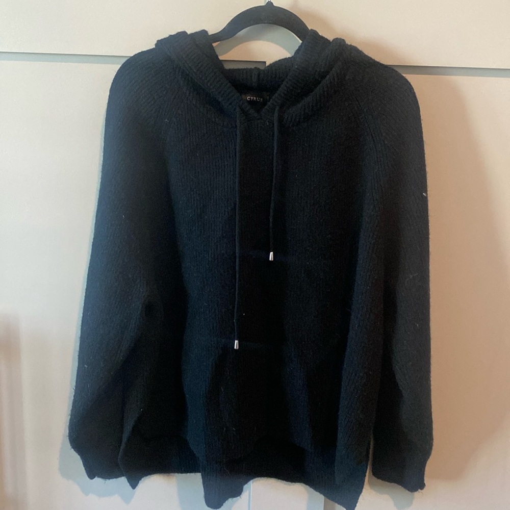 Long Sleeve Hooded Black Sweater